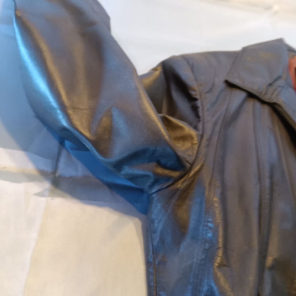 Leather Jacket - Picture 6 of 10